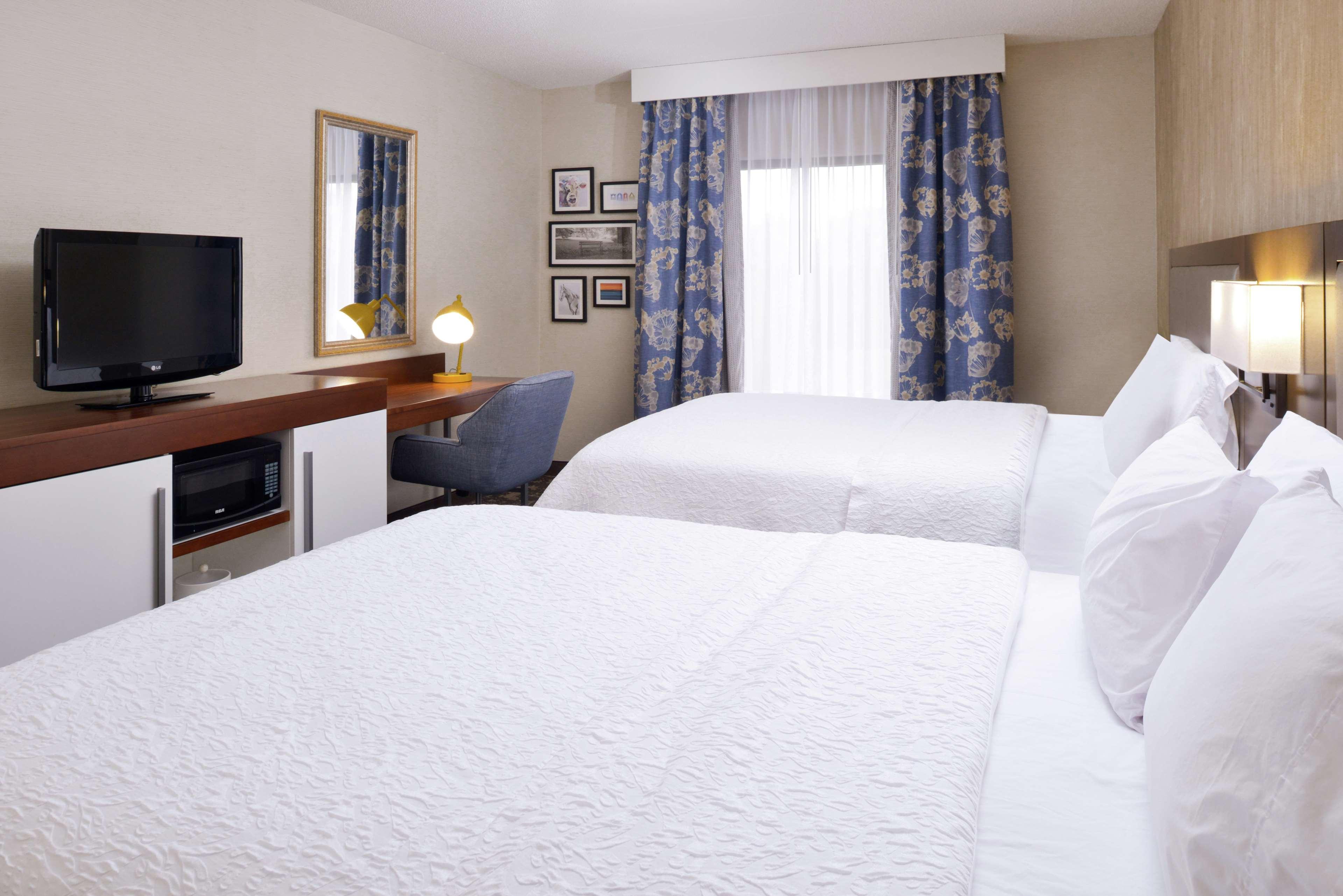 Hampton Inn & Suites Уилмингтън Екстериор снимка