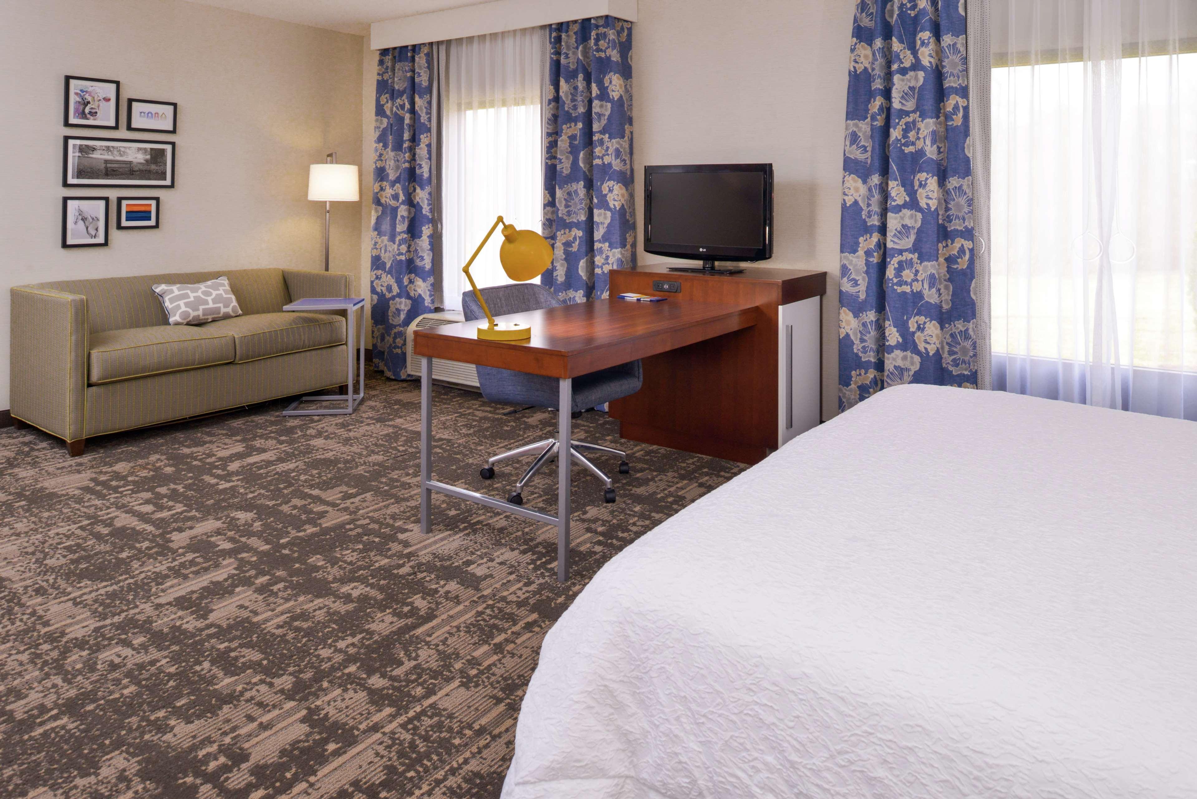 Hampton Inn & Suites Уилмингтън Екстериор снимка