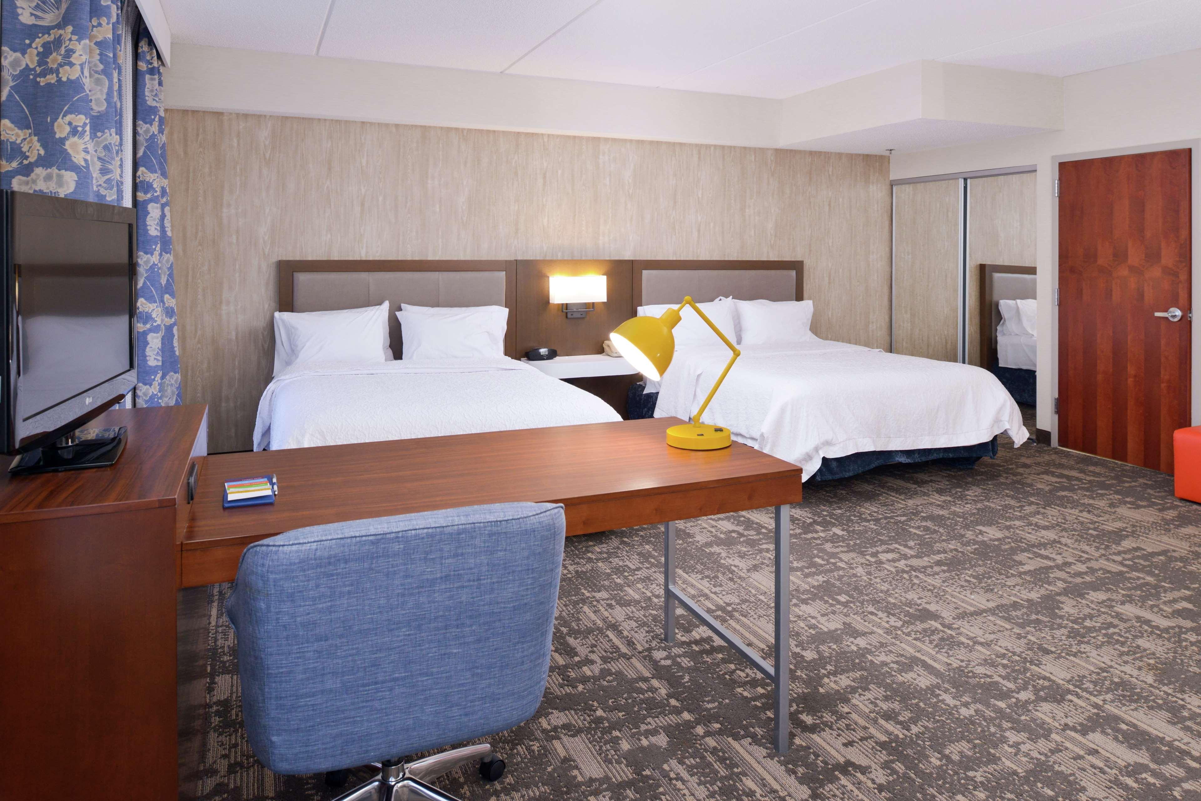 Hampton Inn & Suites Уилмингтън Екстериор снимка