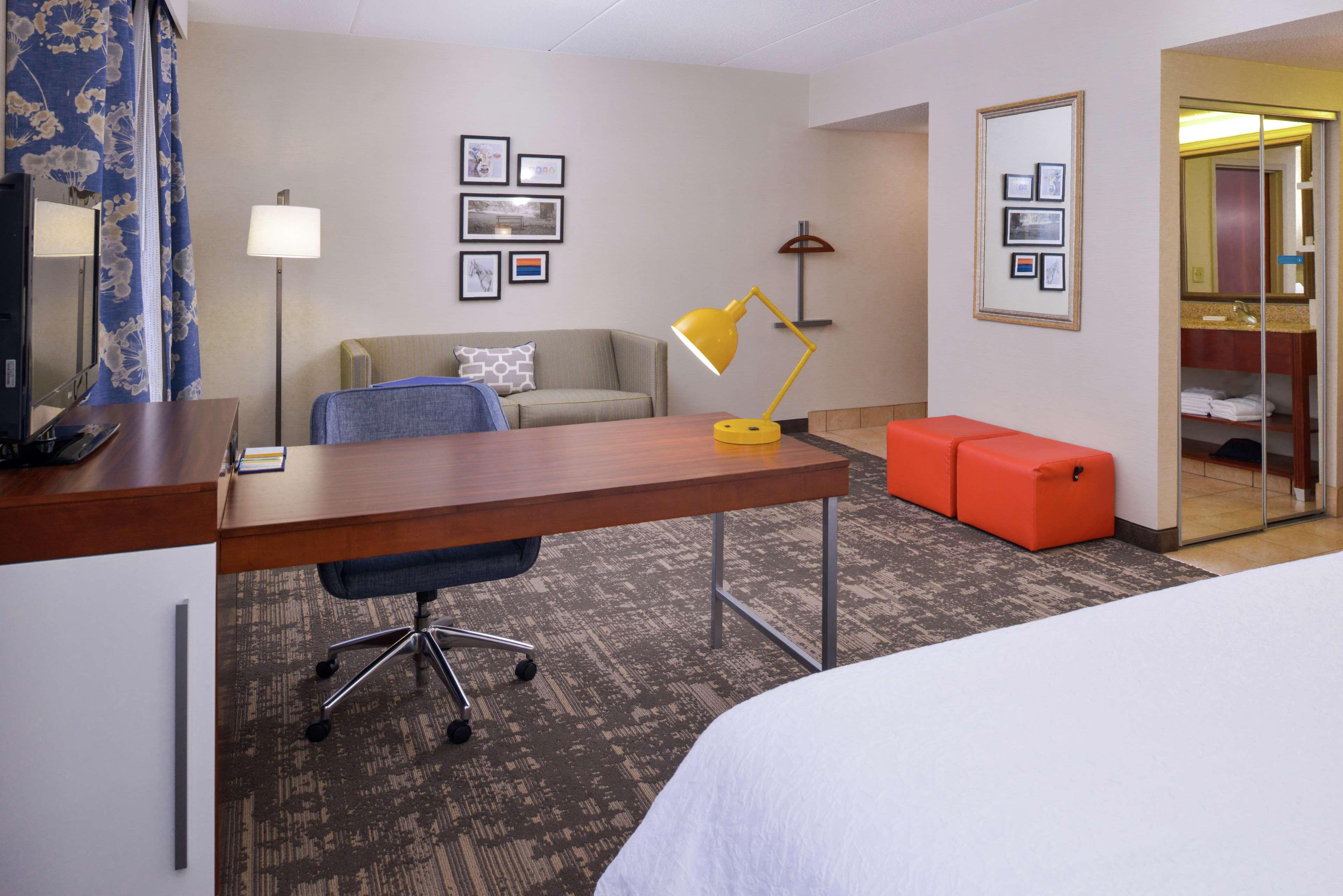 Hampton Inn & Suites Уилмингтън Екстериор снимка