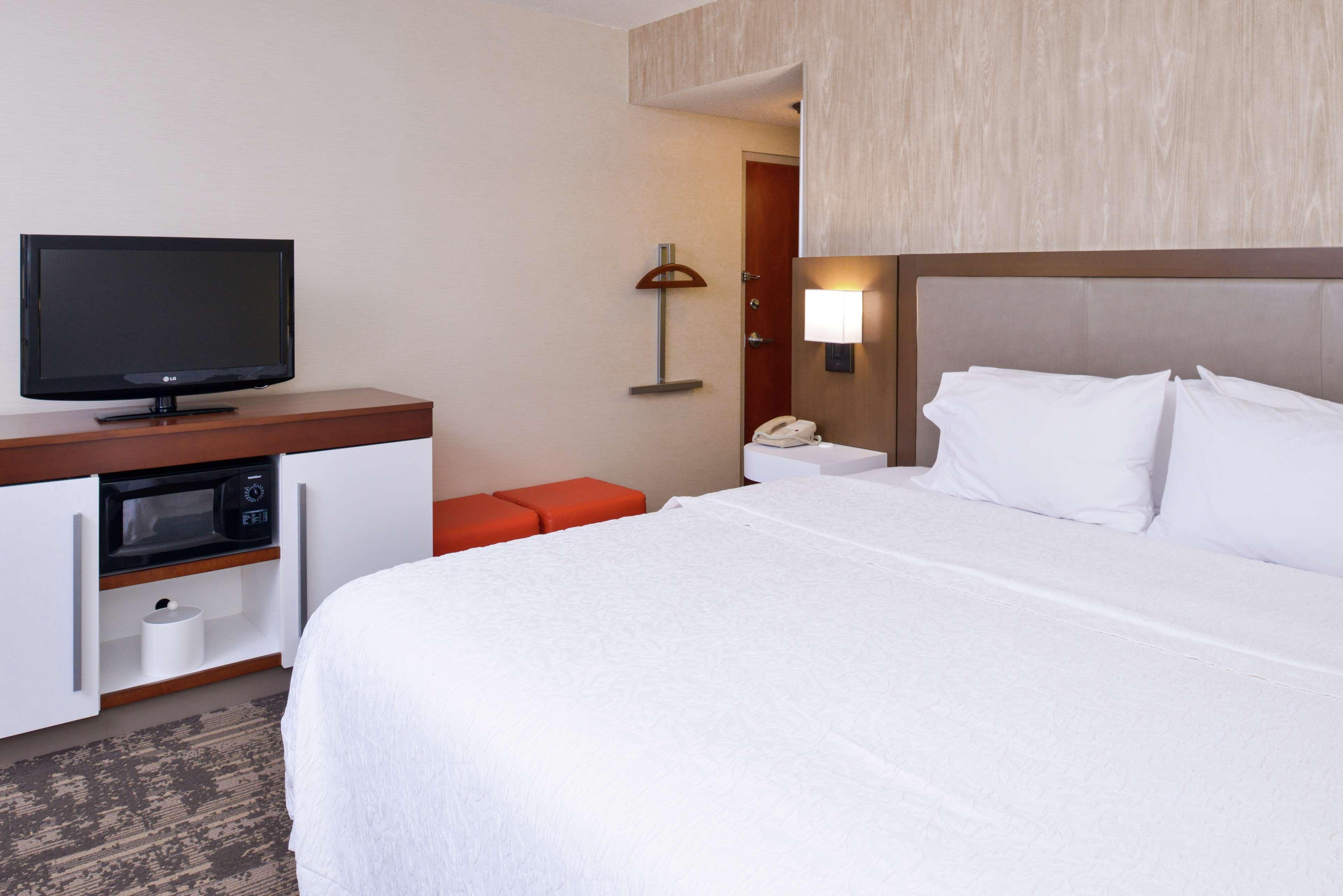 Hampton Inn & Suites Уилмингтън Екстериор снимка