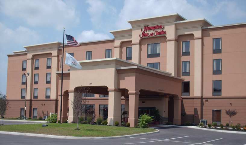 Hampton Inn & Suites Уилмингтън Екстериор снимка